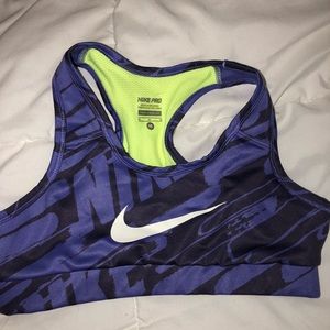 Nike Girls Sports Bra